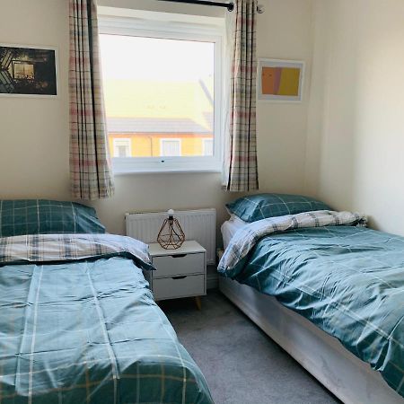 Alpha, Private Double Room, City Centre, Free Parking, Sittingbourne, Kent 외부 사진