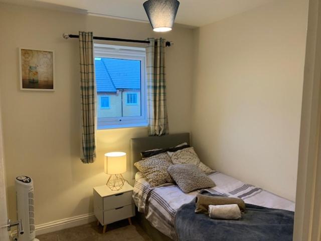 Alpha, Private Double Room, City Centre, Free Parking, Sittingbourne, Kent 외부 사진